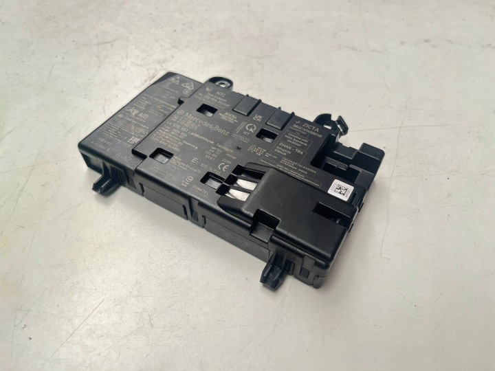 LADOWARKA INDUKCYJNA MERCEDES-BENZ GLE W167 A1779004710