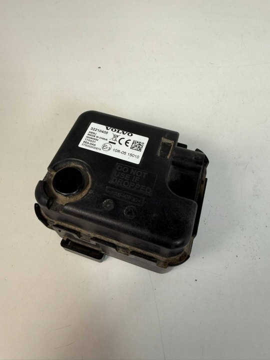 Volvo V60 II 32210408 2022 Altoparlante Syrena 32210408