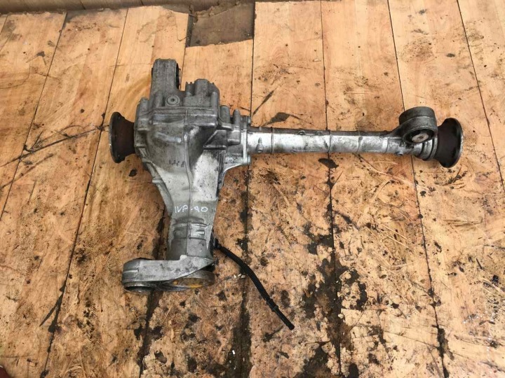 Differential vorne AUDI Q7 4L 3.0 TDI JTG