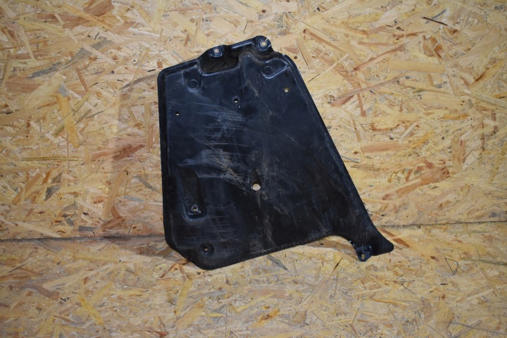 IDEALNA Couverture tablier moteur WOZKA de la suspension Arrière Arrière AUDI A5 B10 1