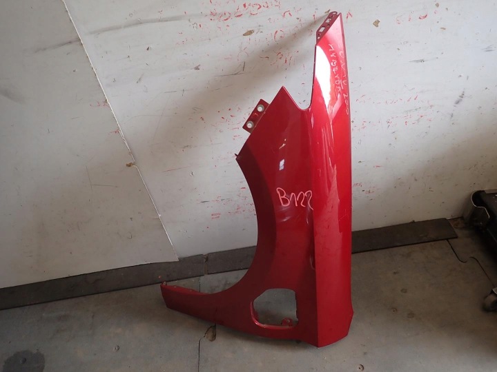 fender front left SEAT LEON IV 2020- HYBRYDA