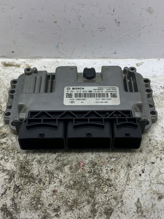 Computer Bedienteil DES MOTORS 237105748R RENAULT TWINGO III (14-18) 1.0 SCE