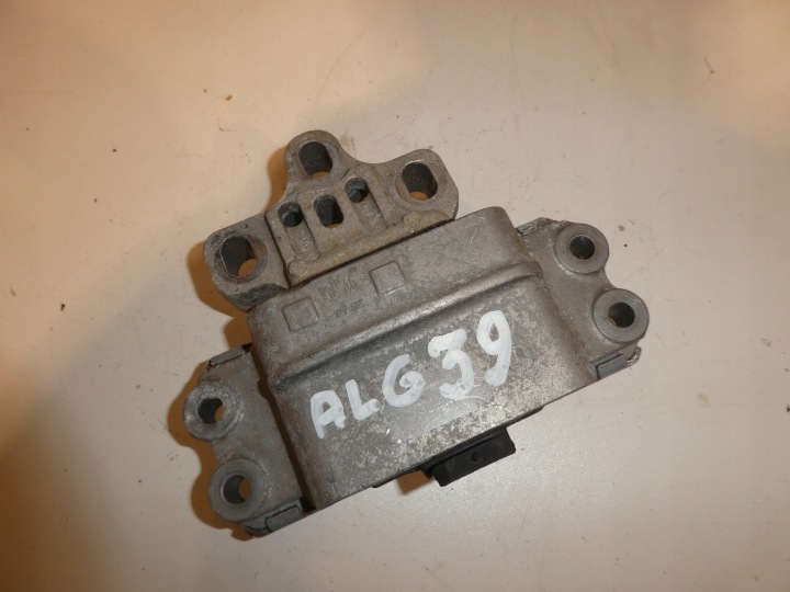 VW AUDI SEAT SKODA AIRBAG SUPPORT 5N0199555L