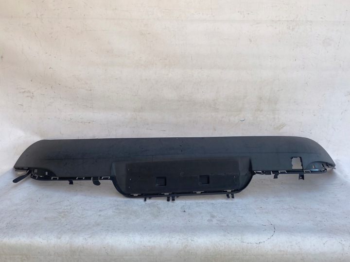 RENAULT MEGANE III 3 HB 5D 08-15 diffusore accessori Paraurti posteriore 850B20001R