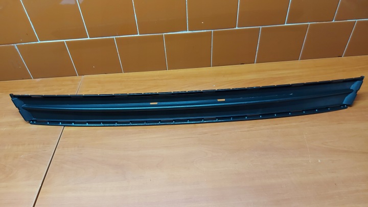 Lüftungsgitter Grill der Stoßstange mitte vorne vorne LEXUS RX