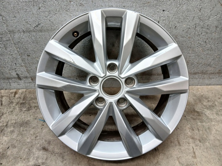 CERCHIO di alluminio VW TOURAN II 2 5TA 6,5J 16" ET48 5X112 5TA601025