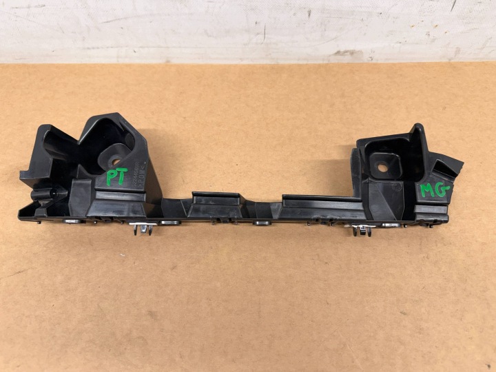 Renault Megane IV KOMBI stoßstangenführung rechts heck 852244569R