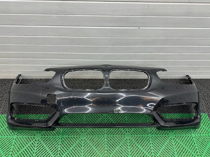 Frontstoßstange vorne BMW 1 F20 F21 LIFT LCI