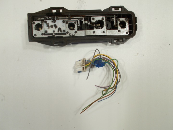 WKLAD Leuchte links rechts heck PEUGEOT 307 SW KOMBI KOSTKA Blende Abdeckung