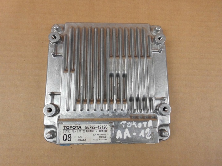 Toyota RAV4 V 2018+ control unit module asystenta of the parking PDC 8679242120