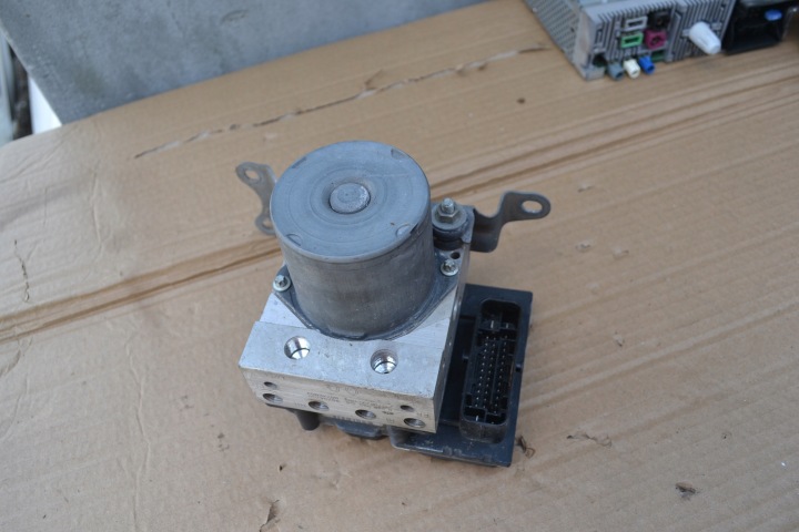 ABS Peugeot Mitsubishi 0265252150 0265951920