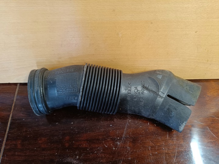 pipe air hose FIAT ALFA ROMEO 51877463