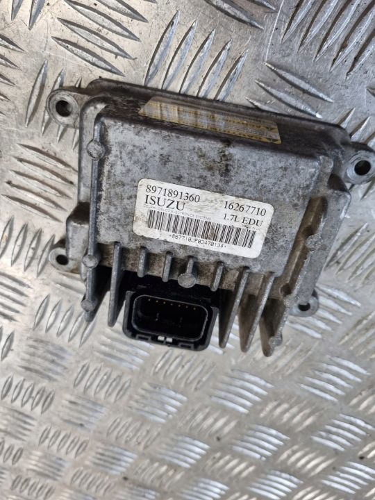 Module Unité de contrôle POMPY Carburant OPEL CORSA C 1.7 D 8971891360