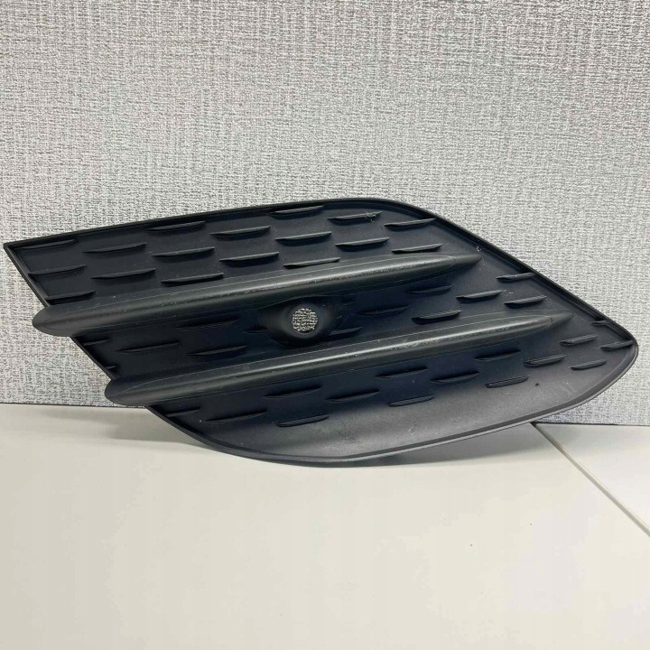 MERCEDES CLA W118 2019- Grill Lüftungsgitter der Stoßstange links vorne A1188854301