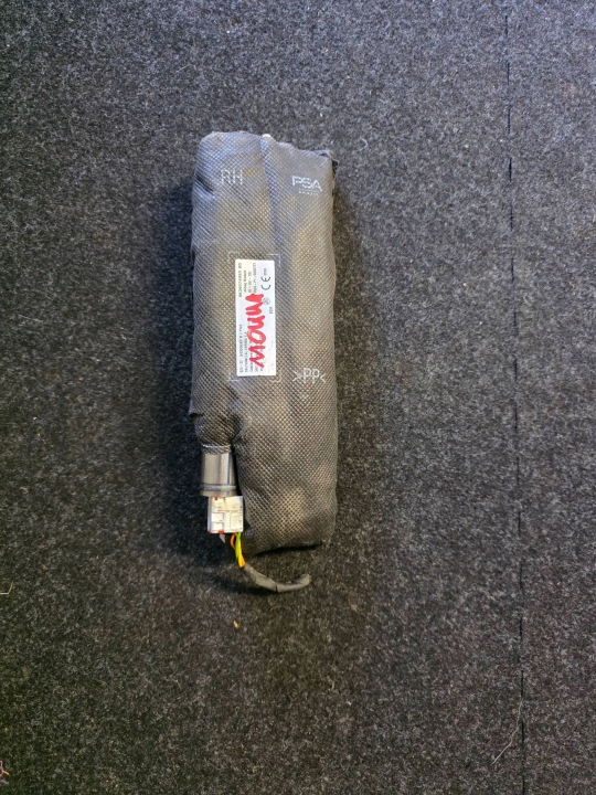 OPEL MOKKA II B airbag airbag seat right 9836074980