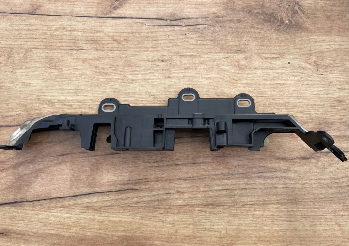 BMW G11 G30 G31 RAMA USZCZELNIAJACA Destro 9334788