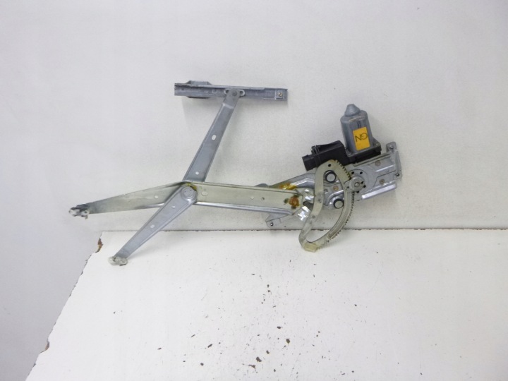MÉCANISME VITRE AVANT GAUCHE OPEL CORSA B 3D 00-06 90520189