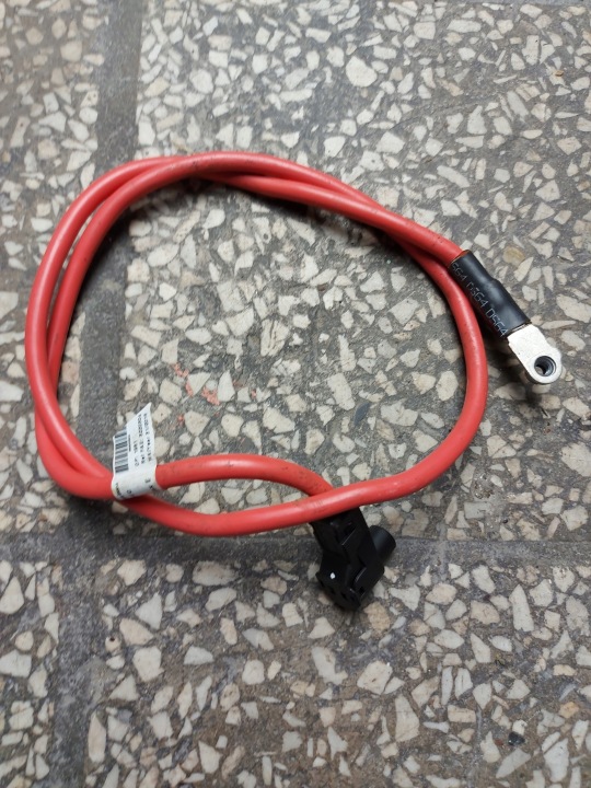KABEL Schlauch PLUSOWY DODATNI MERCEDES C-KL W205 220 CDI OE