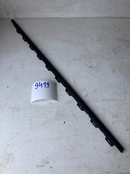 moulding dust door right front PEUGEOT 208 and 3D MATOWA