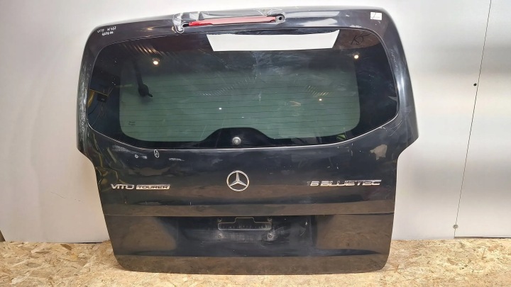 MALLE HAYON ARRIÈRE COFFRE MERCEDES VITO W447 14
