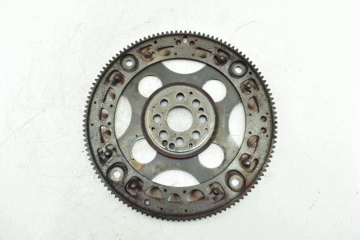 Reifen Rad schwungscheibe schwungrad Schwunkrad Schwunkscheibe BMW F20 F21 F30 F32 F33 F36 F10 F07 2.0 D 779796405