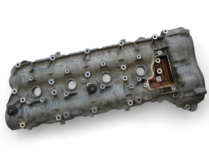 cover of valves of head left Mercedes W221 S500 5.5 V8 M273
