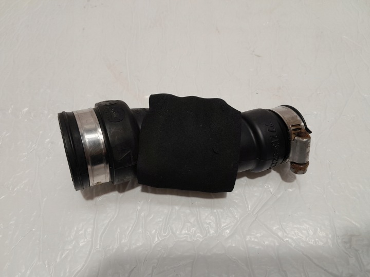 TOYOTA YARIS GR IV Conduit pieces tuyaux en caoutchouc Réservoir Carburant 77213-52270