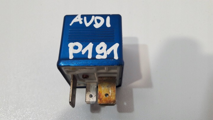 Volkswagen PASSAT B5 AUDI relay 202 pompy of the fuel 8A0951253 (P191)