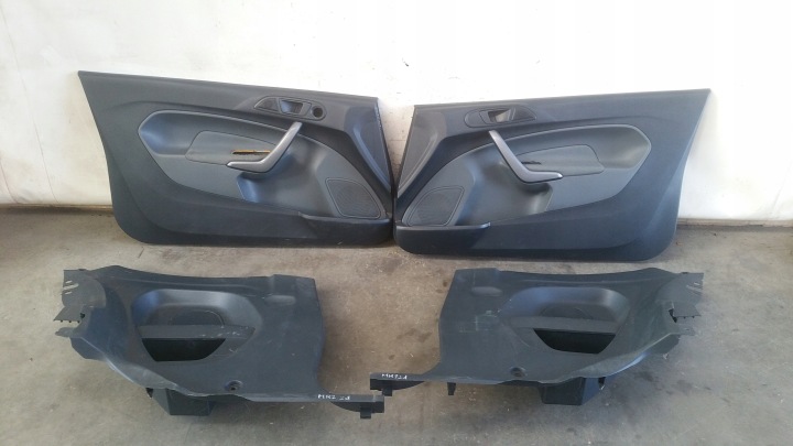 Bočné 3d kpl Ford Fiesta MK7