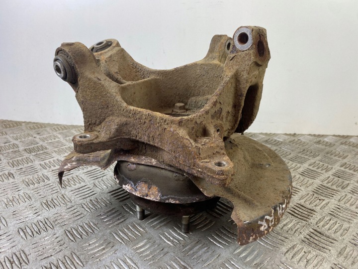 2016 Subaru Outback (BS) Rear wheel hub 13