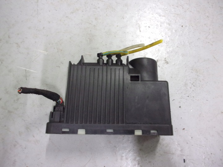 MERCEDES R129 SL 500 Pumpe des zentralen Tueroeffner 1298001048
