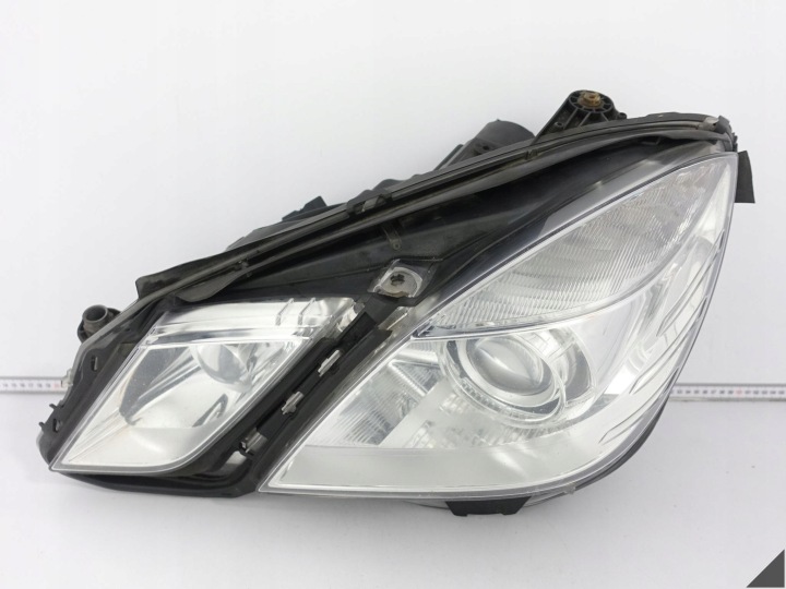 MERCEDES E-KLASA W212 S212 09-12 light XENON + LED SKRETNA left front EU