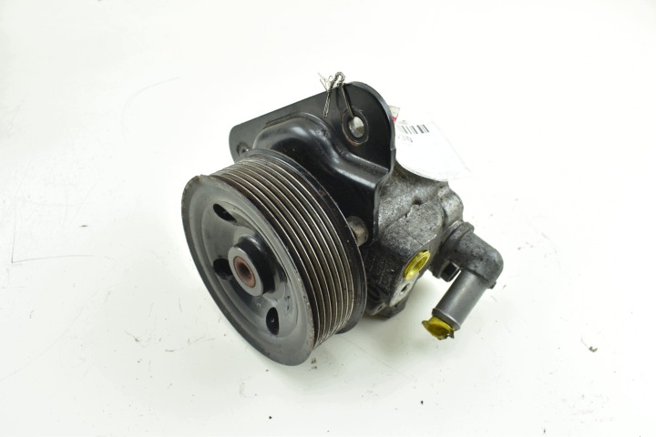Pompe direction assistée RANGE ROVER SPORT et L320 L322 3.6 TDV8 7H32-3A696-AB