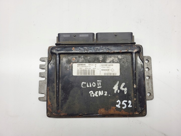 Ordinateur Unité de contrôle Moteur RENAULT CLIO II 1.4B S110030314A 8200019639