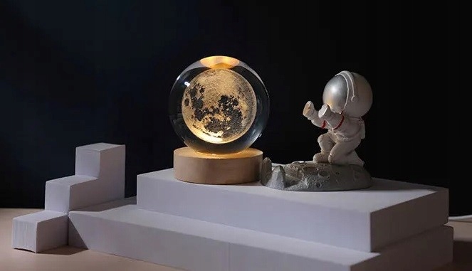 Лампа Місяць 3D Скляна Куля LED USB Декоративна Нічна — фото 7