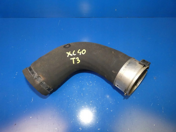 VOLVO XC40 1.5 T3 TURBO tubo flessibile Tubazione Dell’aria radiatore intercooler