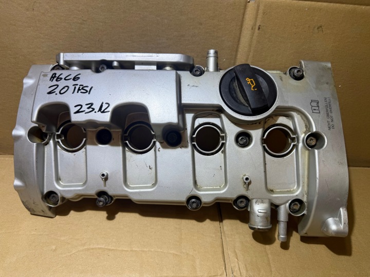 AUDI A6 C6 2.0 TFSI COPERCHIO PUNTERIE 06D103469J