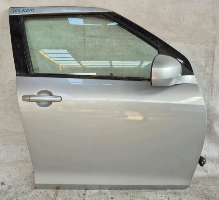 SUZUKI SWIFT MK7 5D 10- Portière Droit Avant Avant LAK.ZCC