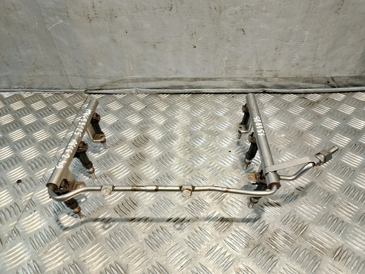 Kraftstoffverteiler Einspritzleiste + Einspritzdüse AUDI A6 C6 2.4 B 6565857.03 06E133551