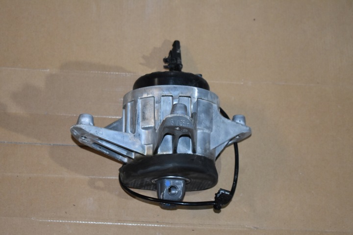 IDEALNA engine mount right MERCEDES W167 1