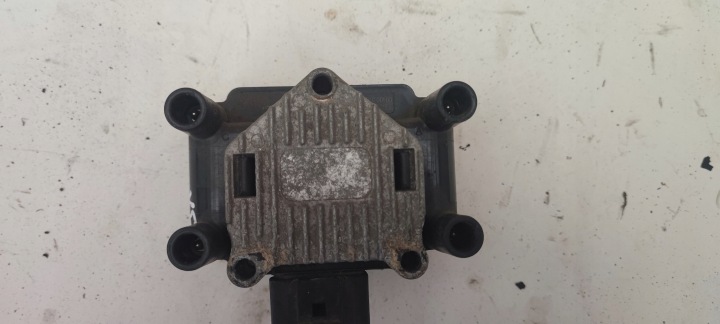 AUDI A3 8L cievka zapaľovanie 1.8 20V APG