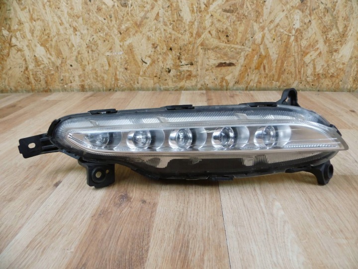 Hyundai Tucson III 2015-2018 Licht Nebelscheinwerfer do jazdy dzienne DRL rechts vorne