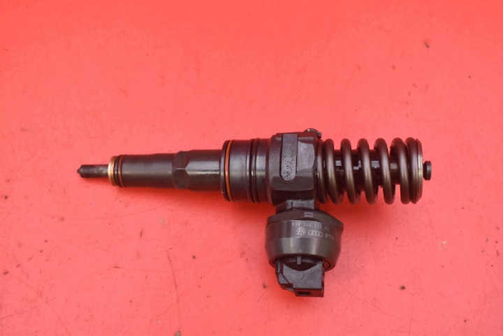 Injecteur Injecteur 038130073AL 0414720039 VW BORA 1.9 TDI 130 KM 98-05