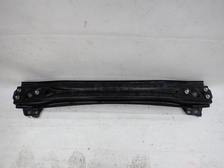 TOYOTA COROLLA XII 12 KOMBI 19-> TRAVERSA paraurti posteriore posteriore