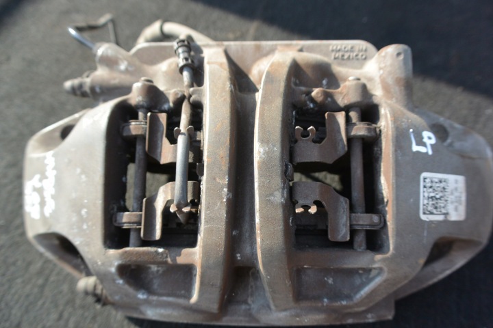 Étrier frein Frein Gauche Avant AUDI Q5 80A 338MM