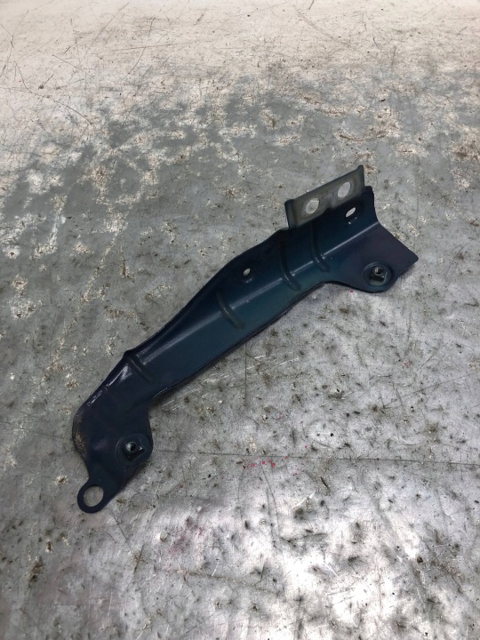 console holder of a fender left front SEAT IBIZA V 6F0821327D