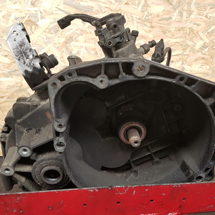 gearbox, manual OPEL VECTRA C F40 55350375