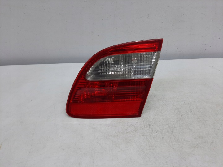 MERCEDES E-KLASA W211 KOMBI 02- light to the bonnet right rear part original EUROPA