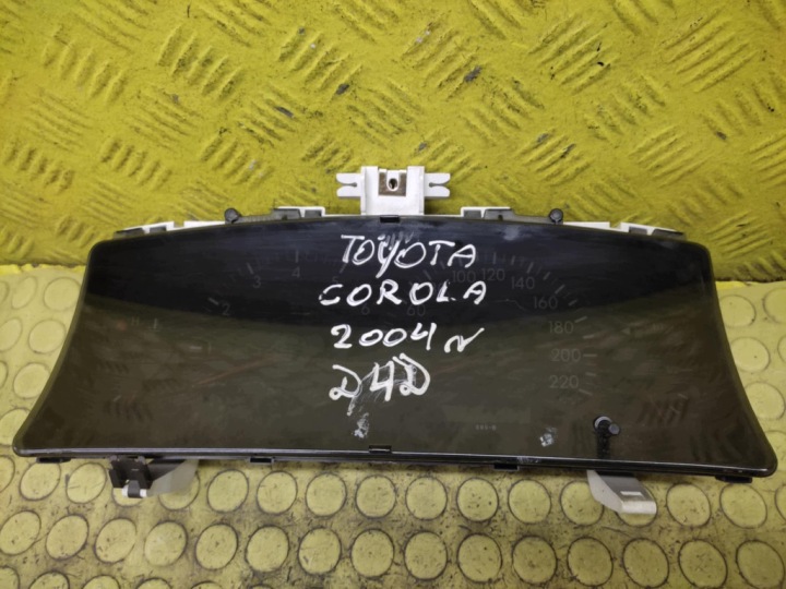 TOYOTA COROLLA VERSO D4D dials 8380013150