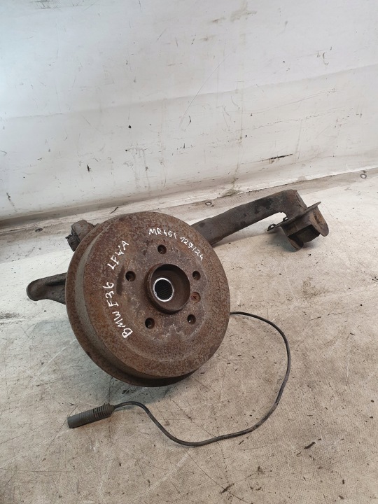Querlenker Achsschenkel Radnabe Radlager schenkel BEBEN links heck BMW E36 316i Sedan